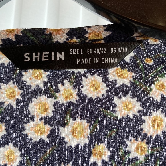 EUC Ladies Shein low cut top - Picture 2 of 5